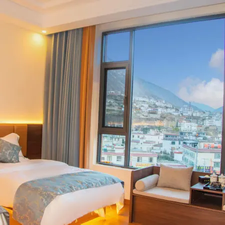 Sangmu Wangge • See Blue Sky • Light Luxury View Inn (Benzilan, Deqin)