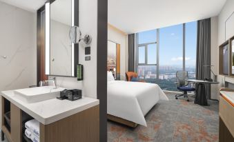 Hampton by Hilton Zhengzhou East Railway Station