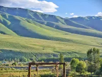 Yaoxianjing · Qihushanhe Resort (Nalati Grassland) - 2 stjerner