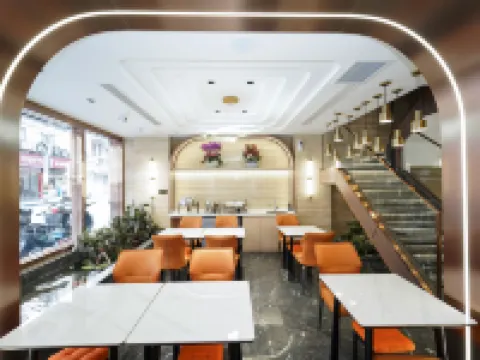 Tianhua Hotel Shanghai People's Square Nanjing Road Walkway Hotels in Shanghai