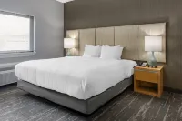 Amwell Suites- Somerset Hotels in Piscataway