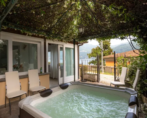 The Como Lakeview Townhouse by Aura Luxury Collection Hotels in Province of Como
