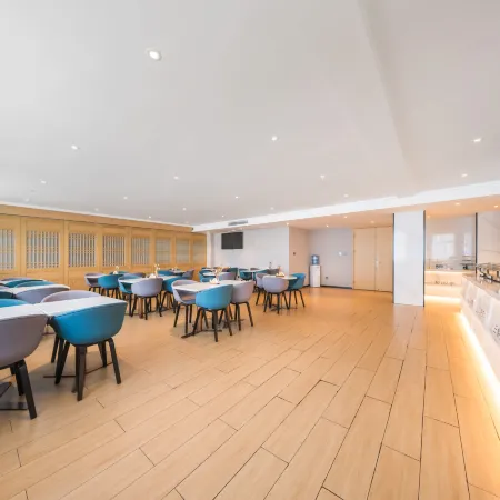 Chaoman Hotel (Xiaogan Beijing Road Nanfang International)