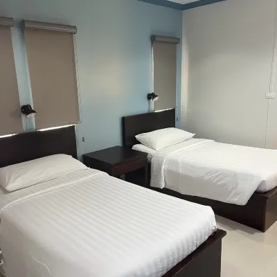 Garden Hill Mansion Trang Hotels near Cinta Garden