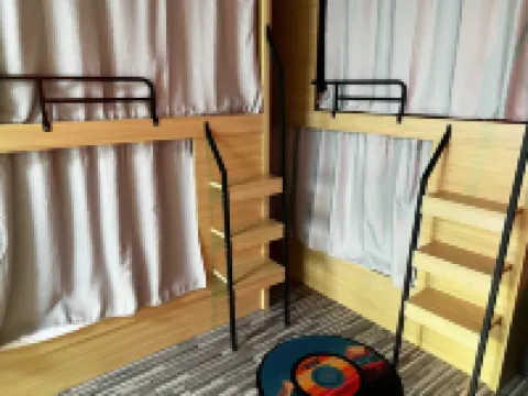 Ximo Hostel (Guiyang Fountain Pool Subway Station Taiping Road Internet-famous Street) Hotel di 