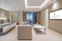 Yanzishan Hot Spring Hotel - balcony