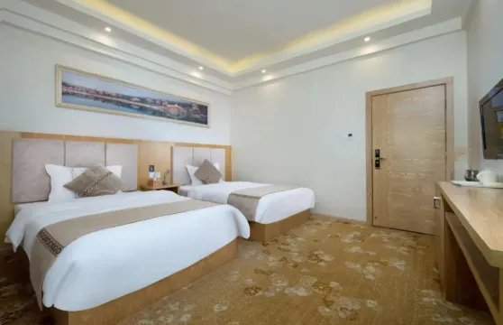 畢棚溝梭羅河酒店