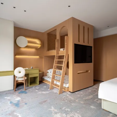 Hanyue Hotel, Guanghan Cultural and Sports Center Location