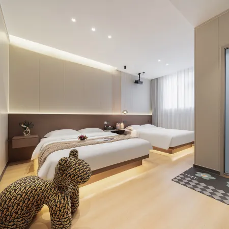 Kaifeng · Leisure Time | Cinema Courtyard Movie Homestay (Wansui Mountain Martial Arts City)
