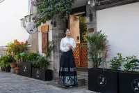 Dali Ancient Town Meishan Guesthouse