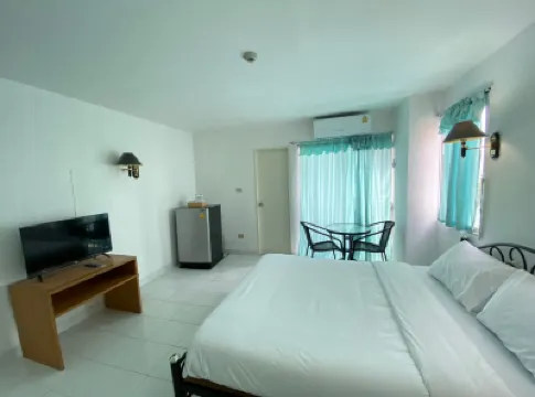 Daratorn Vibhavadi Hotel berhampiran Insee Chantarasatit Stadium