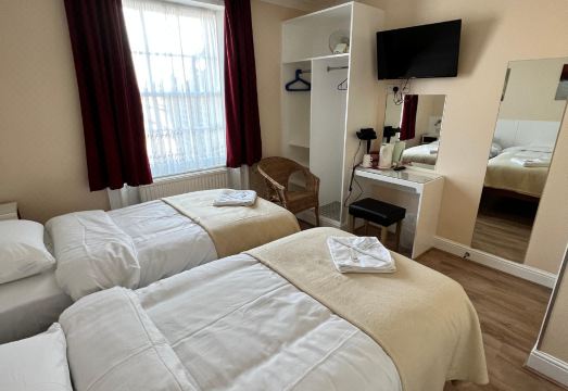 2. 멜버른 하우스 ..