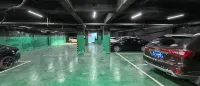 新博浪沙酒店（DL胖東來店） - 停車場