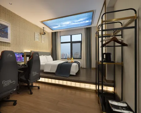 Huanyang E-Sports Hotel (Miluo Tiyu Lane) Hoteles en Miluo