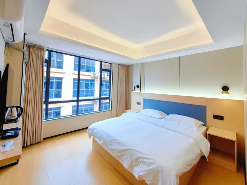Qihai Pan Homestay (Golden Beach on Wanwei Island)
