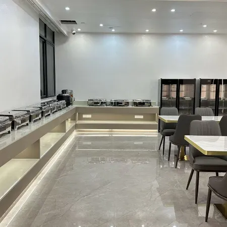 Riverside Bay Hotel