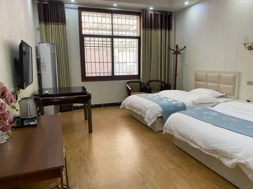 Suixian Caiyi Hotel