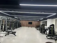 Eastern Five Continents Hotel - Gym