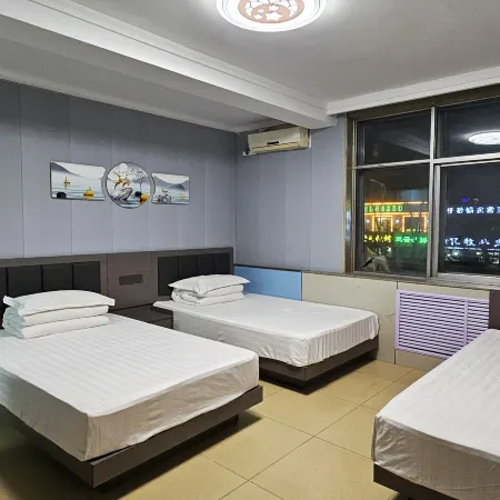 Qingtongxia Qingfeng Hotel