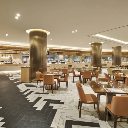 Landing Jeju Shinhwa World Hotels & Resorts Отели рядом с достопримечательностью «Парк Норимэ»