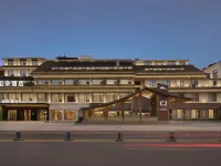 Atour Hotel (Chengdu DuFu Thatched Cottage Metro Station, Sichuan Provincial People's Hospital) Hotels near Chengdu Du Fu Thatched Cottage Museum