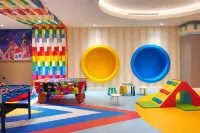 Trans Hotel Jakarta - Family