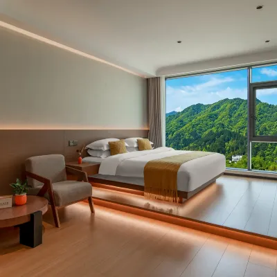 Spring Breeze Ten Miles Homestay Hotels near Tian Tang Zhai