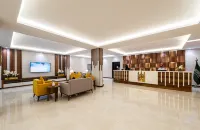 Al Qasr Hotel Suites Al Masyaf District - ที่มีที่จอดรถ