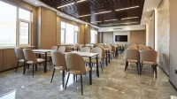 Rujia Fairyland Hotel (Lvliang Hongtai Plaza) - sarapan
