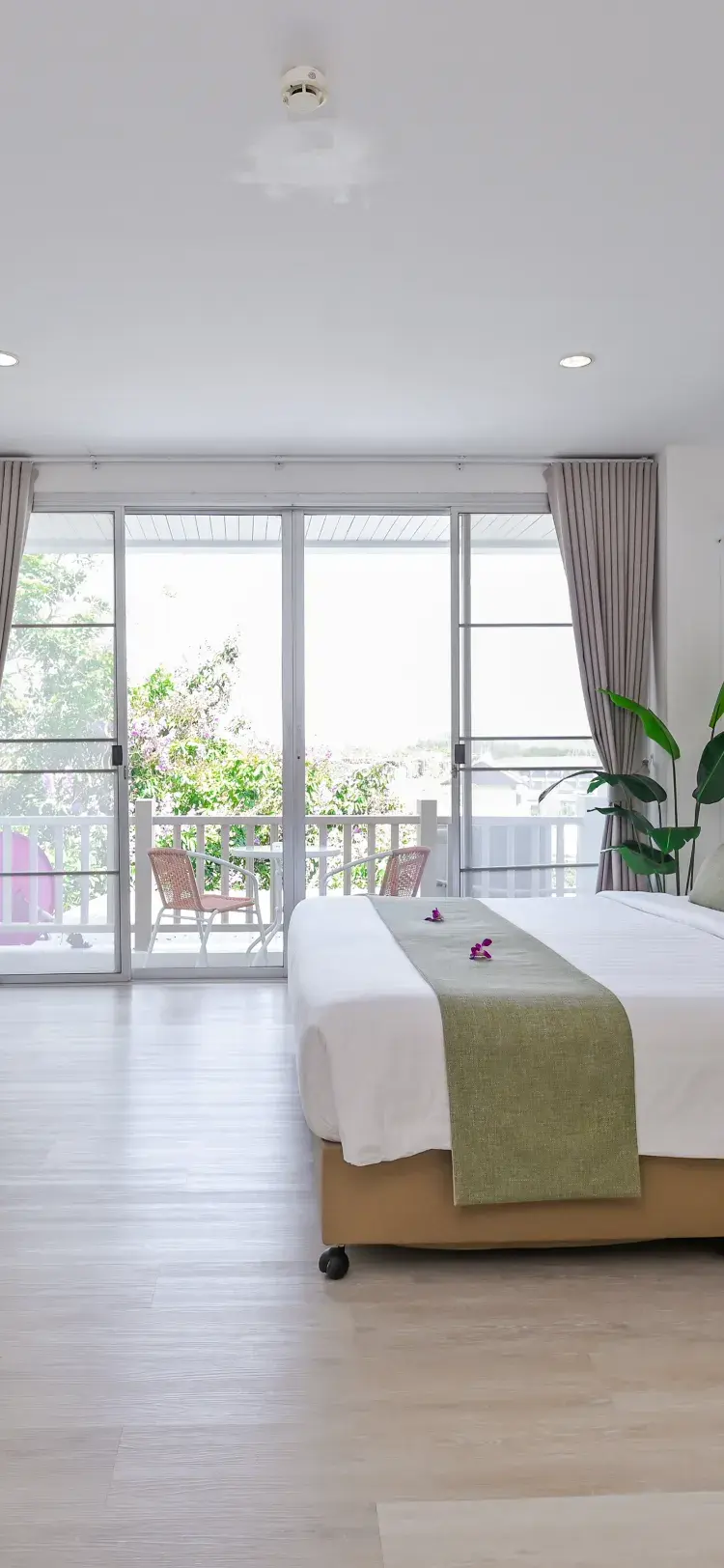 ห้องดีลักซ์เตียงใหญ่