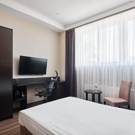 Armat Hotel (Армат)