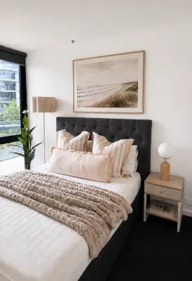 Harbour Escape Apartments