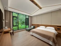 Cliffwood Lodge Hotels in Hefeng