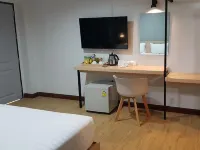 House Number 3 チャン パレス周辺のホテル