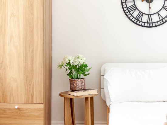 Studio in Bayswater - VI