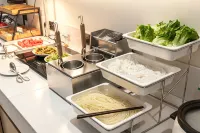 City Express Hotel (Liuzhou Sanjiang Gulou Bird's Nest Branch) - sarapan