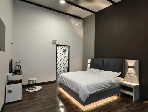 Cozy Private Room with Ensuite Bathroom in Bukit Bakri - 3성급