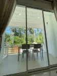 Cozy Forest Home | 2 Bed | Garden | 3 min to Beach - con vista montagne