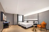 Zhoushan Dinghai Atour Light Hotel