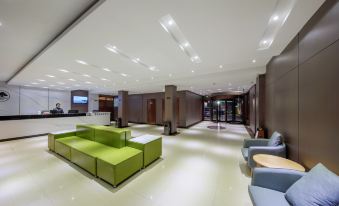 Greentree Inn Express Hotel (Guangzhou Road, Heze Development Zone)