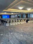 Jiajie Boutique Hotel (Haikou East High-speed Railway Station) - Romantic