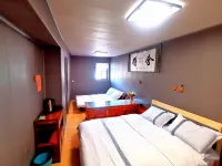 Tajilingka Homestay - Kitchens
