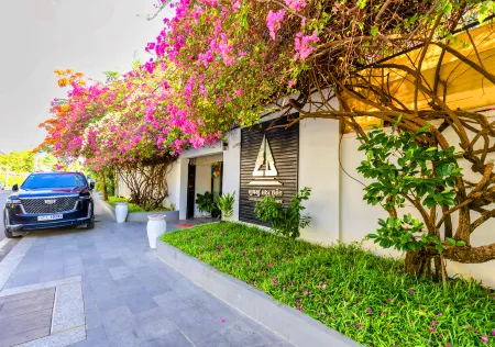 Ladear Privilege Rooms