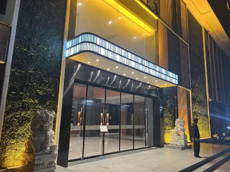 JI HOTEL Отели рядом с достопримечательностью «Тхат-Луанг»