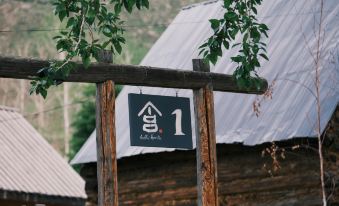 Three hundred houses in Haba River