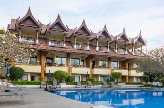 ไดมอนด์ คอทเทจ รีสอร์ท แอนด์ สปา โรงแรมใกล้ไดโนปาร์ค มินิกอล์ฟ