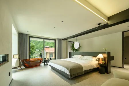 Space IXXXI Отели рядом с достопримечательностью «shi ling cun»