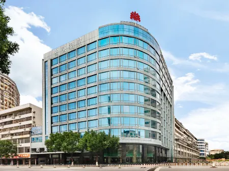 Hotel Brilliant Отели рядом с достопримечательностью «Quanzhou Textile Garment Vocational Institute»