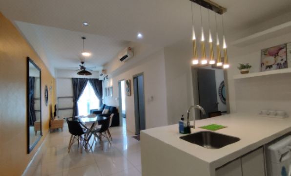 reStary Snow White Themed Homestay