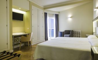 Hotel Monarque Torreblanca